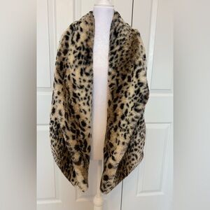 Leopard Print Faux Fur Vest